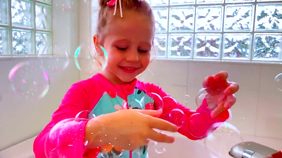 ماجراهای ناستیا و بابایی - قسمت 192 - موزیک ویدیو پرنسس ناستیا با اسباب بازی ها